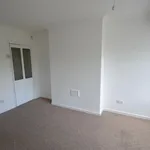 Rent 2 bedroom flat in West Midlands