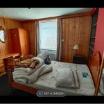 Rent a room in Wales