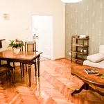 Rent 1 bedroom apartment of 592 m² in vienna