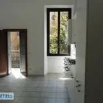 Rent 3 bedroom apartment of 77 m² in Milan