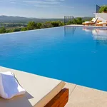 Rent 5 bedroom house in Ibiza