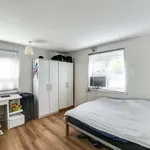 Rent a room in london