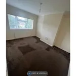 Rent 3 bedroom flat in London