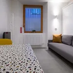 Rent 2 bedroom apartment of 25 m² in Udine