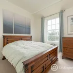 Rent 4 bedroom apartment in Olney