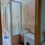 Rent 2 bedroom apartment of 70 m² in Napoli