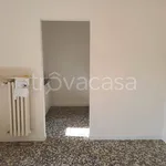 Affitto 3 camera appartamento di 108 m² in Vedano Olona