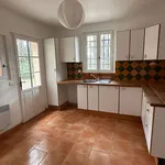 Maison de 135 m² avec 5 chambre(s) en location à Rognes