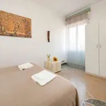 Rent 3 bedroom apartment in Rome