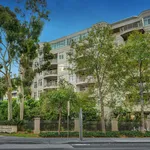 Rent 2 bedroom apartment in South Yarra