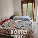 Rent 5 bedroom apartment of 120 m² in Rho