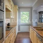 Rent 3 bedroom apartment of 200 m² in Zagreb