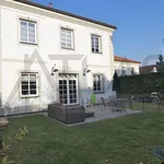 Rent 5 bedroom house in Prague