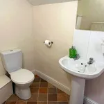 Rent 6 bedroom house in North East England