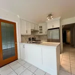 4 bedroom apartment of 3110 sq. ft in Ajax (Central West)