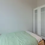 Rent a room of 100 m² in berlin