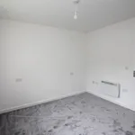 Rent 2 bedroom flat in Hull