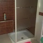 Rent 4 bedroom apartment in Seville