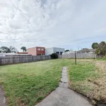 Rent 3 bedroom house in Dandenong North