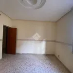 Affitto 3 camera appartamento di 86 m² in Palermo