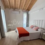 Rent 4 bedroom house of 95 m² in Massa