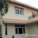 Rent 4 bedroom house of 300 m² in Phuket