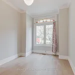 Rent 4 bedroom apartment of 219 m² in Toronto (University)