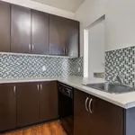 Appartement de 699 m² avec 2 chambre(s) en location à Vancouver