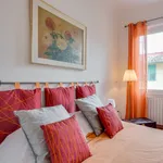 Rent 1 bedroom apartment of 50 m² in Florence