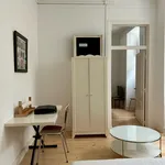 Rent 2 bedroom apartment in Lisbon