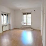 Rent 3 bedroom apartment of 110 m² in Roma