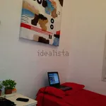 Rent a room in Madrid']