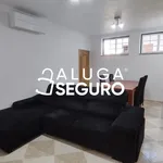 Rent 4 bedroom apartment of 110 m² in Lisboa