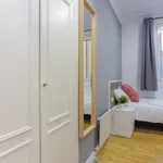 Rent a room in Madrid