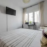 Rent a room of 125 m² in madrid