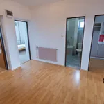 Pronajměte si 3 ložnic/e byt o rozloze 69 m² v Jedovnice