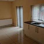 Rent 3 bedroom flat in West Midlands