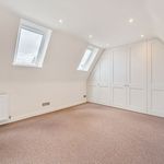 Rent 3 bedroom flat in South East England