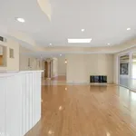 Rent 4 bedroom house of 339 m² in Los Angeles