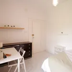 Rent a room of 120 m² in Barcelona