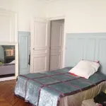 Rent 3 bedroom apartment in paris