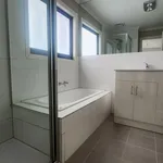 Rent 1 bedroom apartment in Dandenong