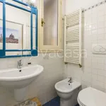 Rent 2 bedroom apartment of 60 m² in Firenze