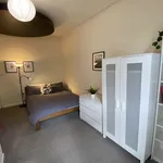 Rent 5 bedroom apartment in East Midlands