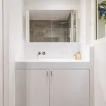 Appartement de 44 m² avec 1 chambre(s) en location à Paris