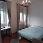 Rent 4 bedroom apartment in Lisbon