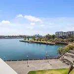 Rent 2 bedroom apartment in Pyrmont