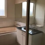 Rent 4 bedroom house in Melbourne