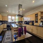 Rent 7 bedroom house in East Midlands