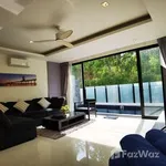 Rent 5 bedroom house of 363 m² in Phuket